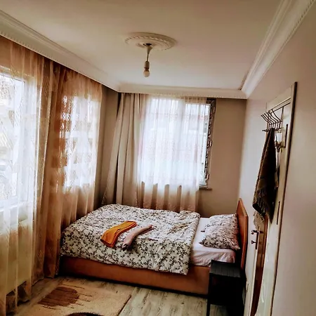 Ahmet Teacher Hotel, 5 Minutes From The Airport