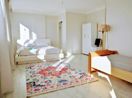 Hotel Ahmet Teacher Hotel, 5 Minutes From The Airport *