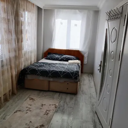 Ahmet Teacher Hotel, 5 Minutes From The Airport * Arnavutkoy