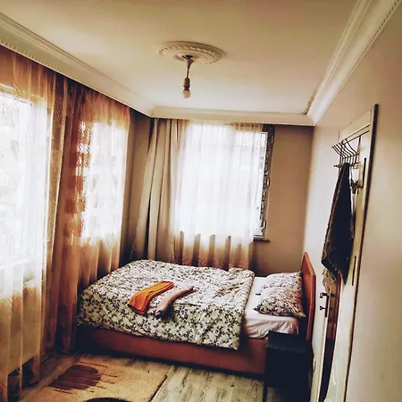 Ahmet Teacher Hotel, 5 Minutes From The Airport