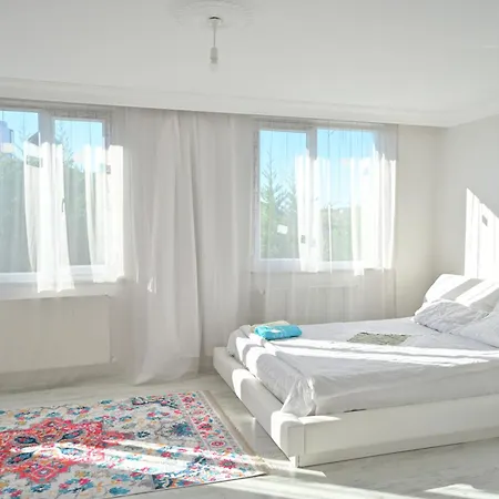 Hotel Ahmet Teacher Hotel, 5 Minutes From The Airport *