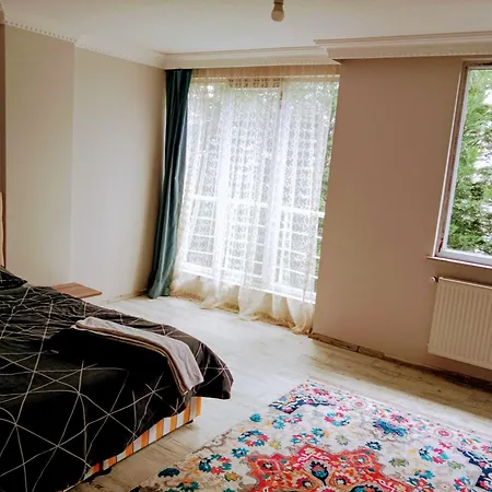 Ahmet Teacher Hotel, 5 Minutes From The Airport *