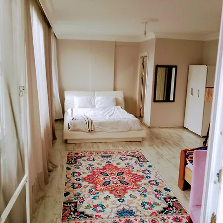 Ahmet Teacher Hotel, 5 Minutes From The Airport