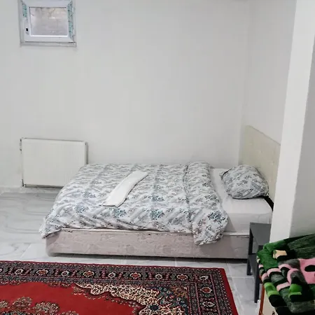 Ahmet Teacher Hotel, 5 Minutes From The Airport Hotel *