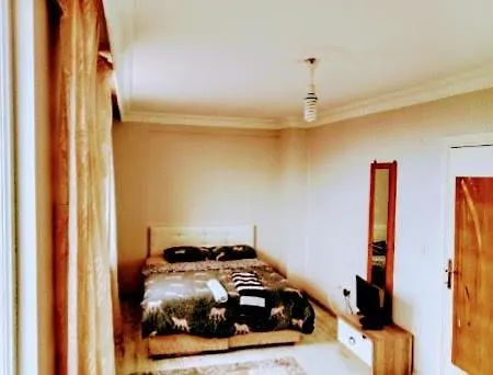 Ahmet Teacher Hotel, 5 Minutes From The Airport Arnavutkoy