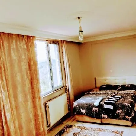 Ahmet Teacher Hotel, 5 Minutes From The Airport